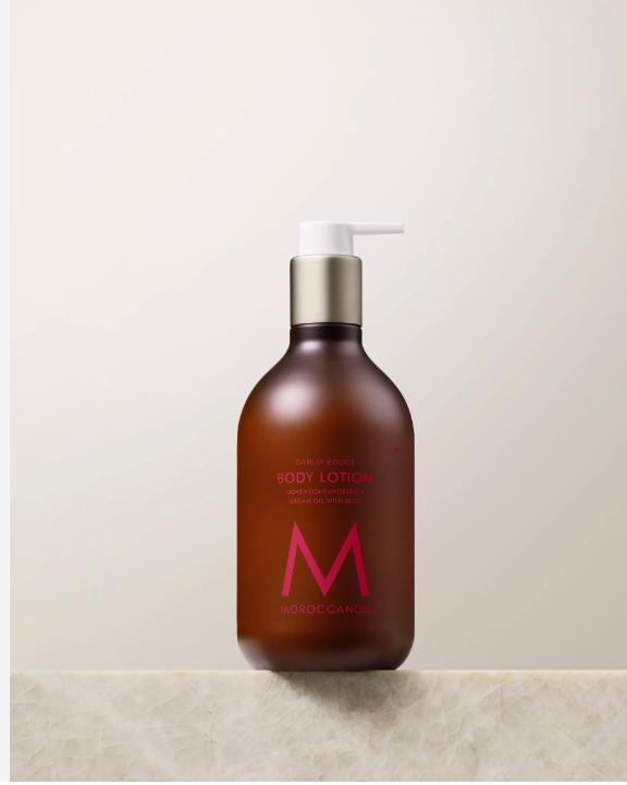 Moroccanoil Body Lotion in Dahlia Rouge